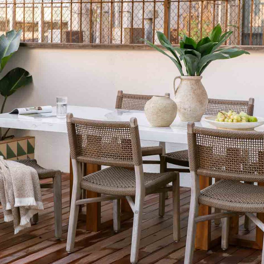 The-Onsider-Paseo-Gracia-Apartment-3-Bedrooms-The-Patio-4-892×892