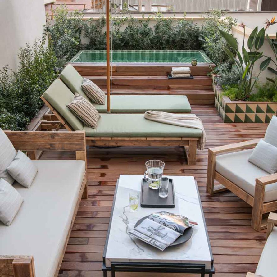 The-Onsider-Paseo-Gracia-Apartment-3-Bedrooms-The-Patio-8-892×892